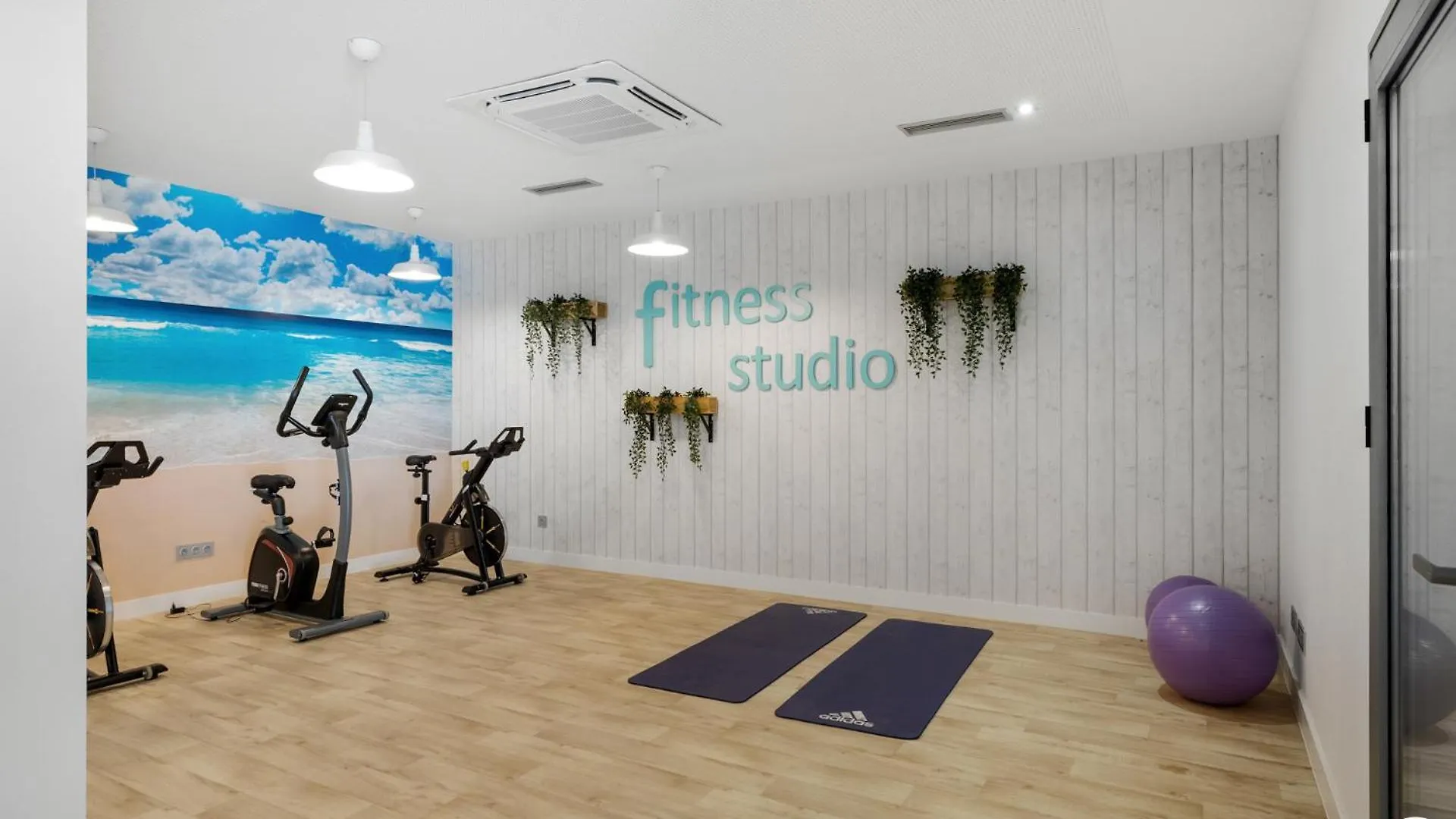 Daire Vivi Homes - Blossom Pool, Gym & Terrace Benalmádena